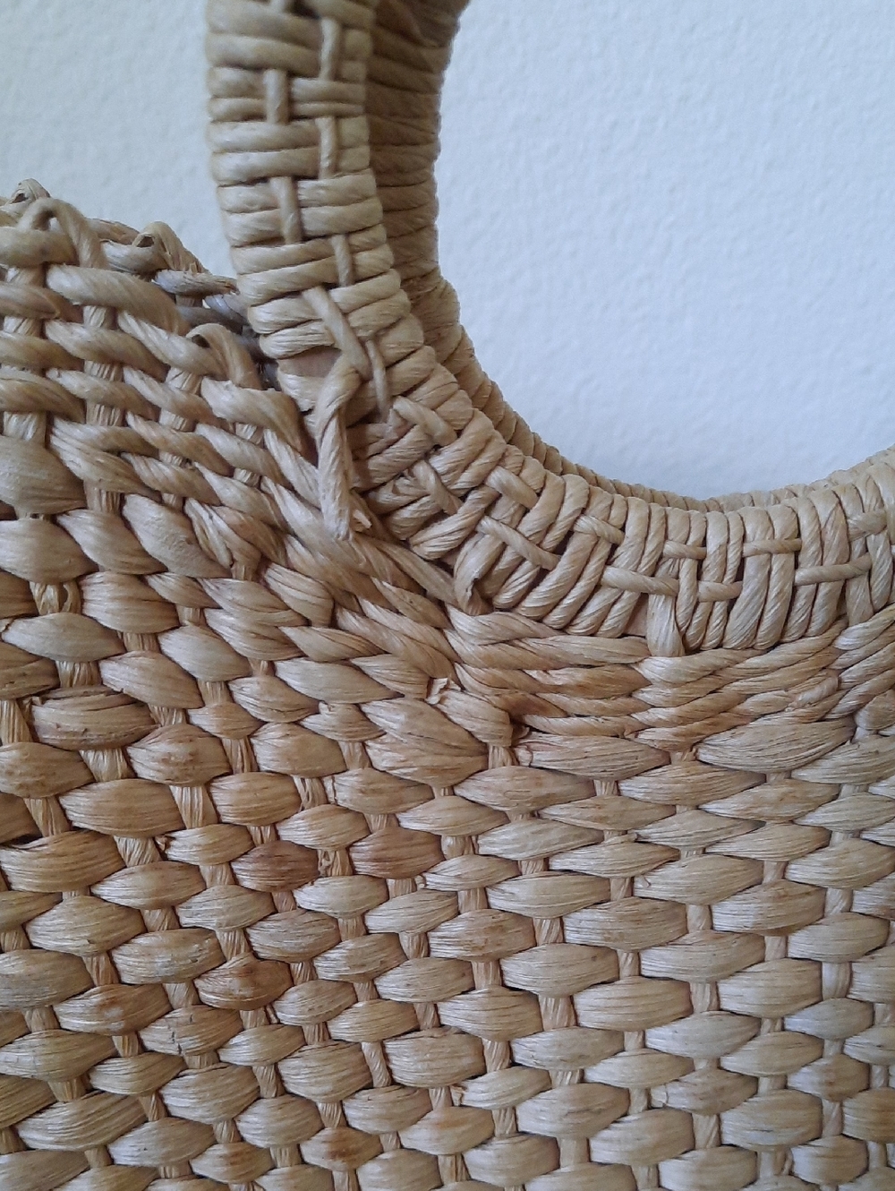 Straw Handbag - Picture 4 of 8